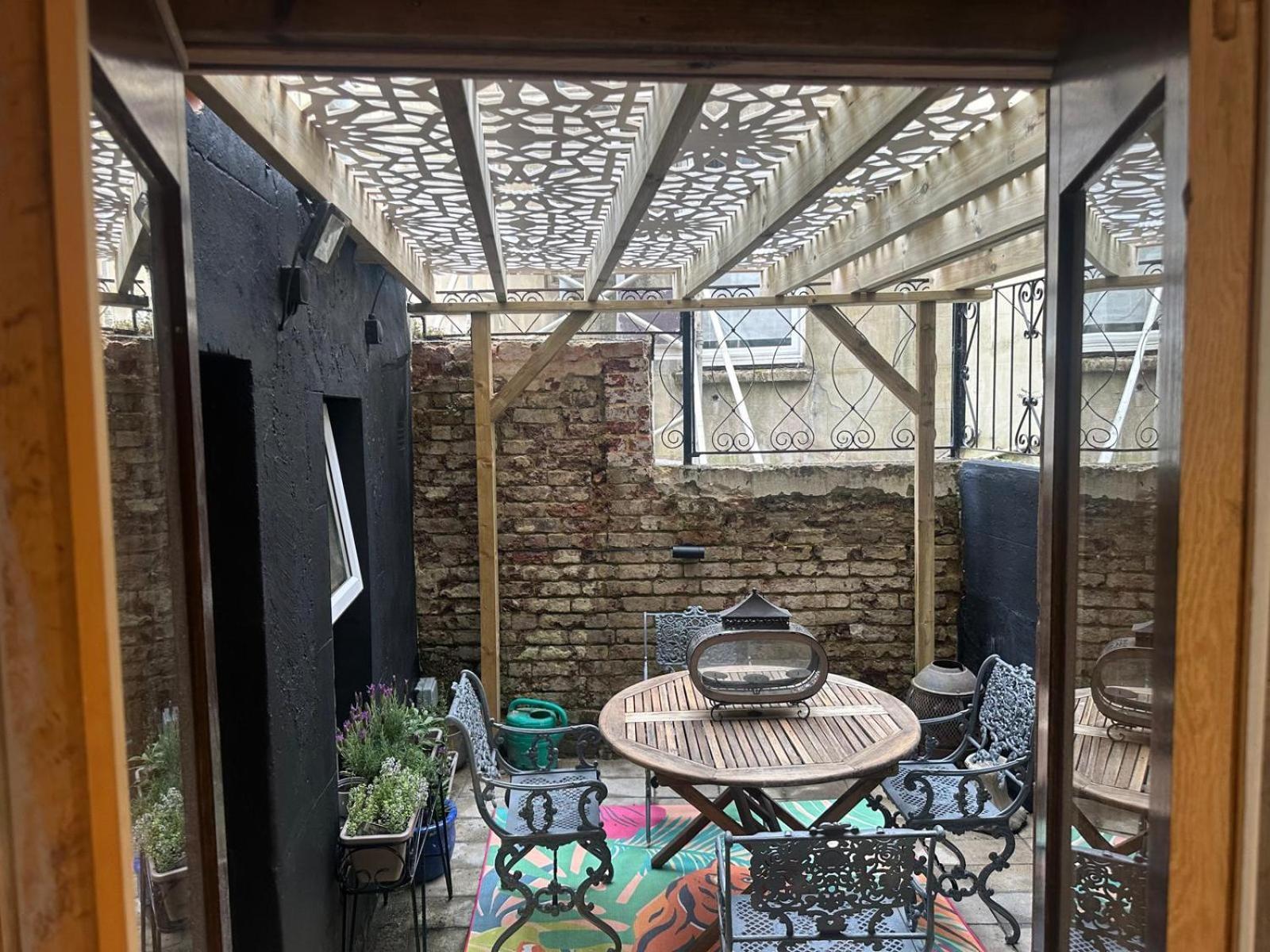 Seaside Hideaway St Leonards Apartment